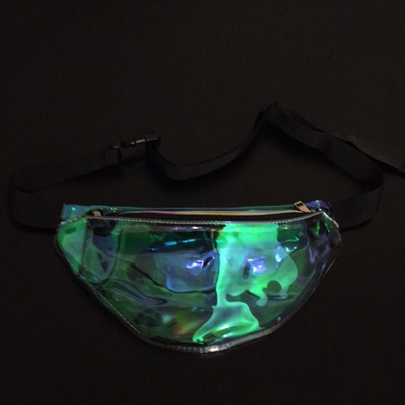 Transparent Waist Bag - Picture 5 of 6
